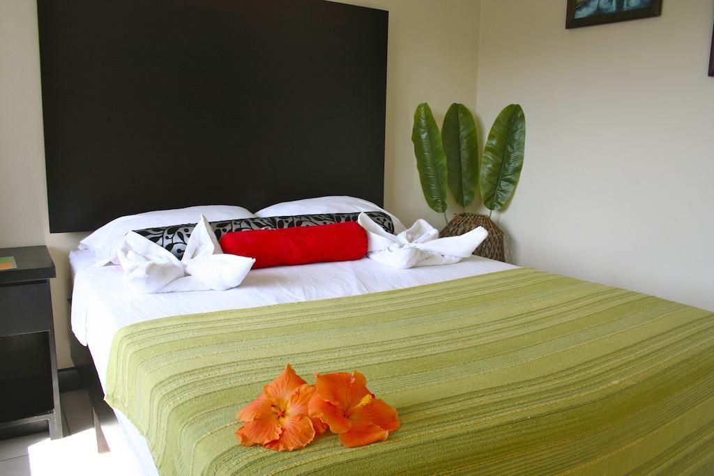 Tuanis Aparthotel Jacó Extérieur photo